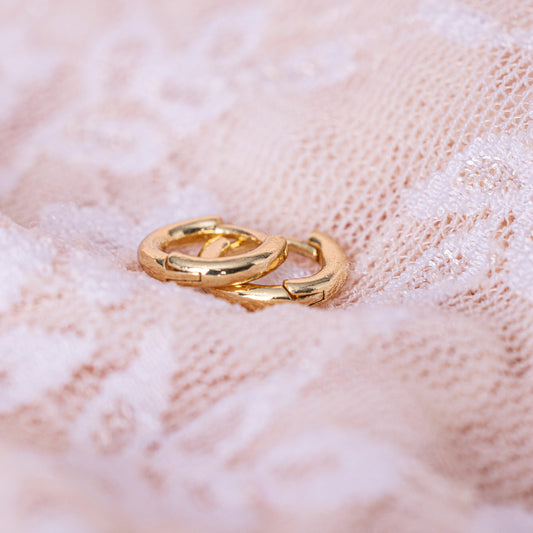 10 mm Classic Huggies